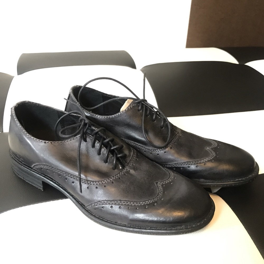 BED STU Wingtips SZ 9